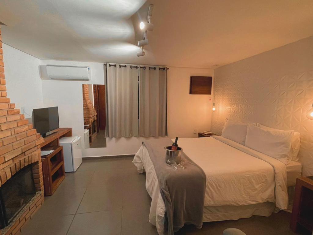 Hotel Bertell 佩尼多 外观 照片